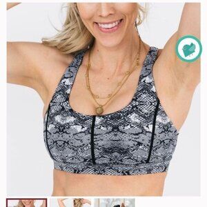 Medium Zyia Cobra Metallic Light n Tight Adjustable Bra Size